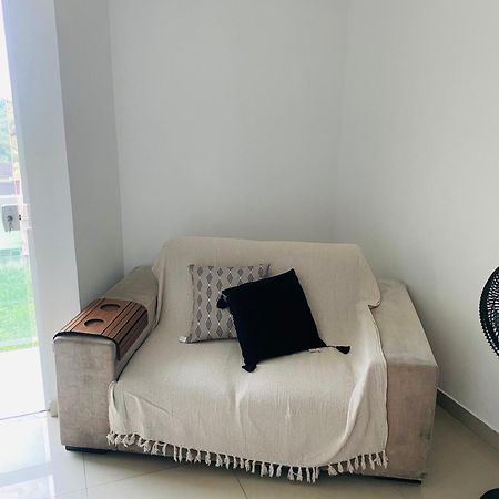 Apartamento Amplo E Confortavel Em 马卡埃 外观 照片